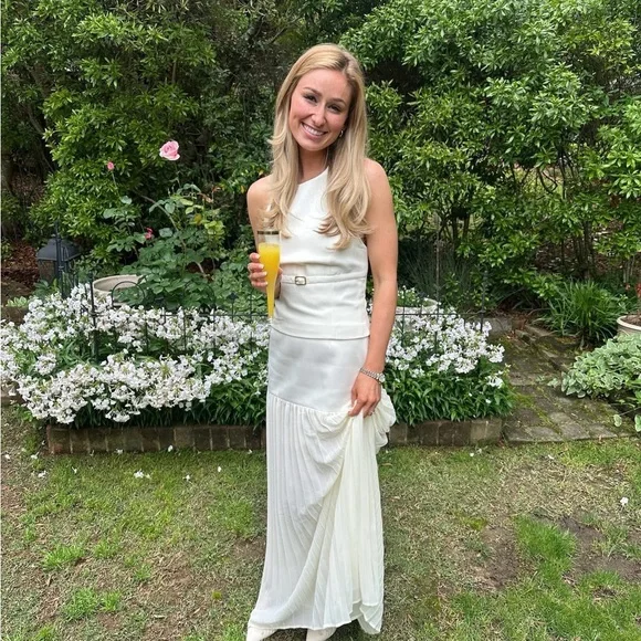 Meshki Ivory Pleated Maxi Skirt set - Picture 2 of 3